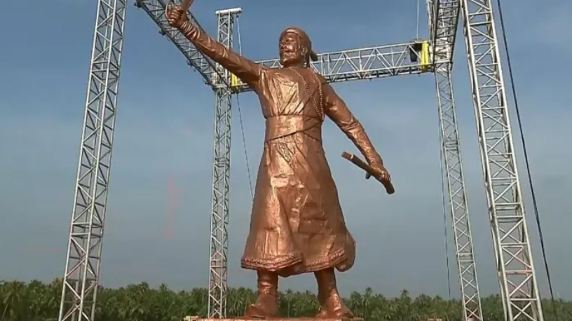 Collapse of Shivaji Statue Stirs Political Controversy in Maharashtra