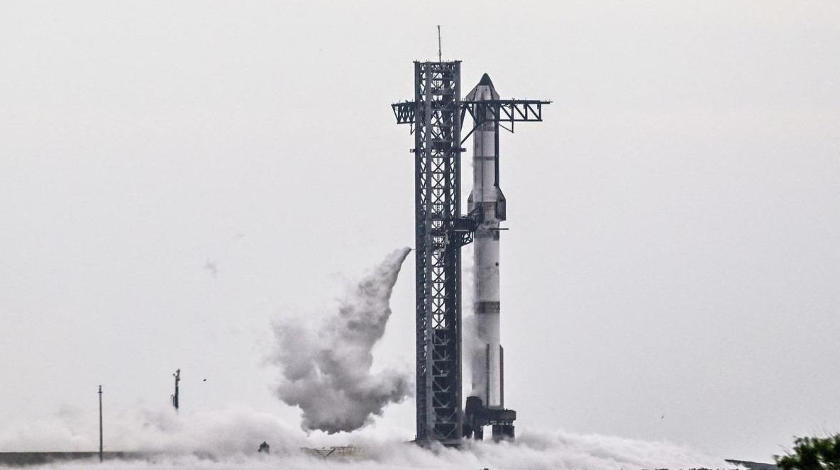 SpaceX Starship Launch Delayed by Cloudy Weather in Texas